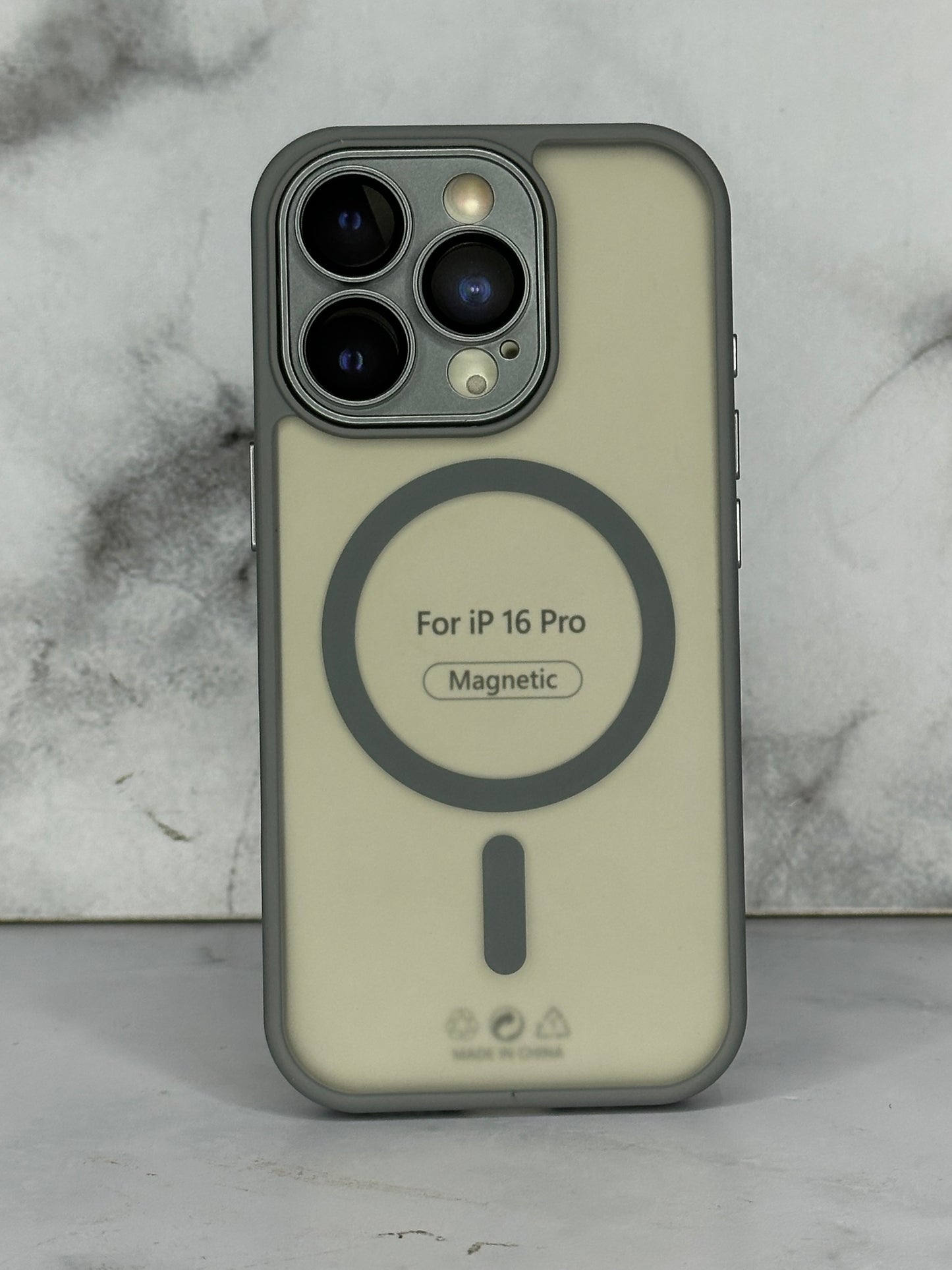 MagSafe gris 16 pro