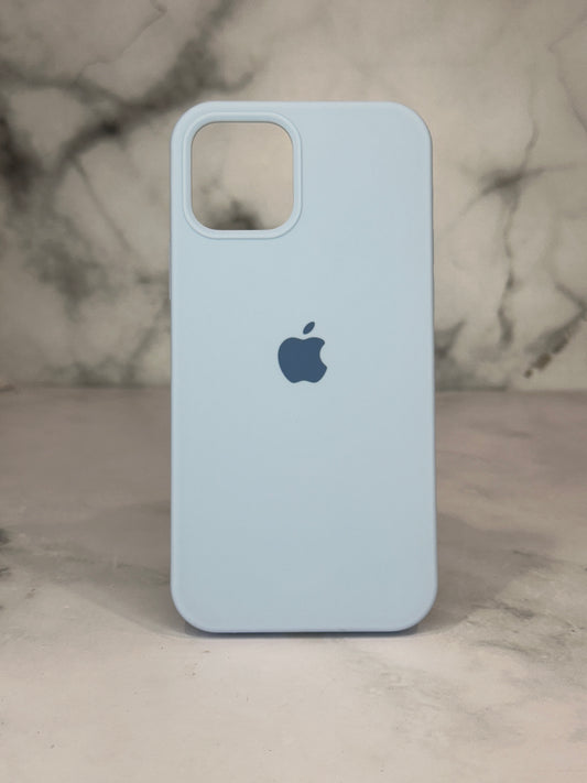 Silicone case azul claro 12 / 12 pro