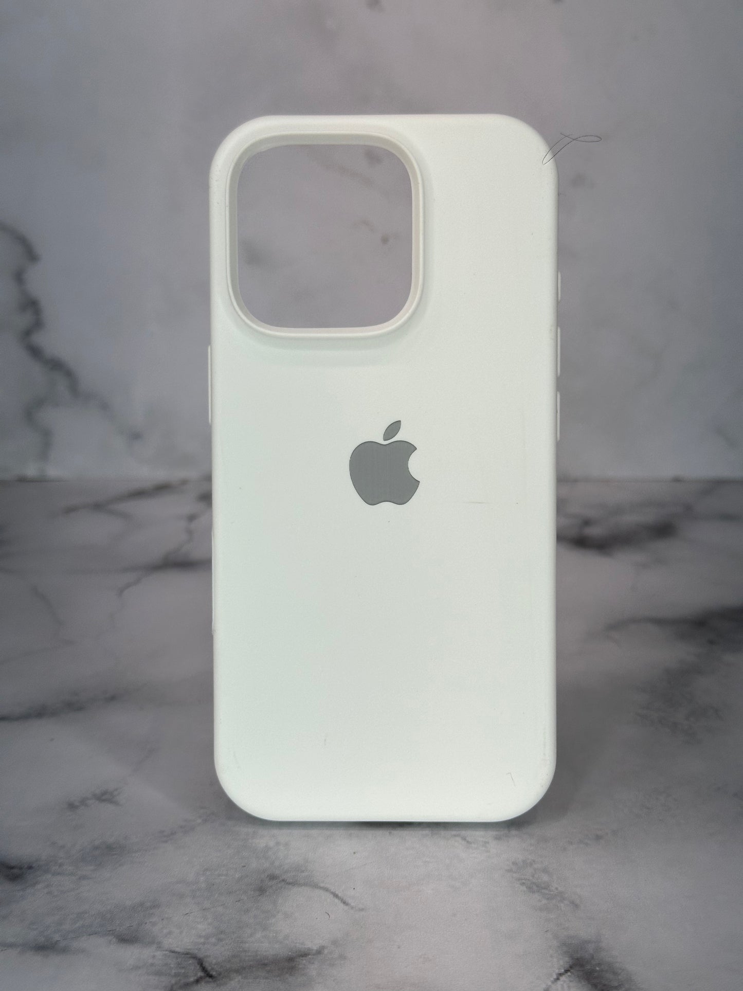 Silicone case blanco 16 pro