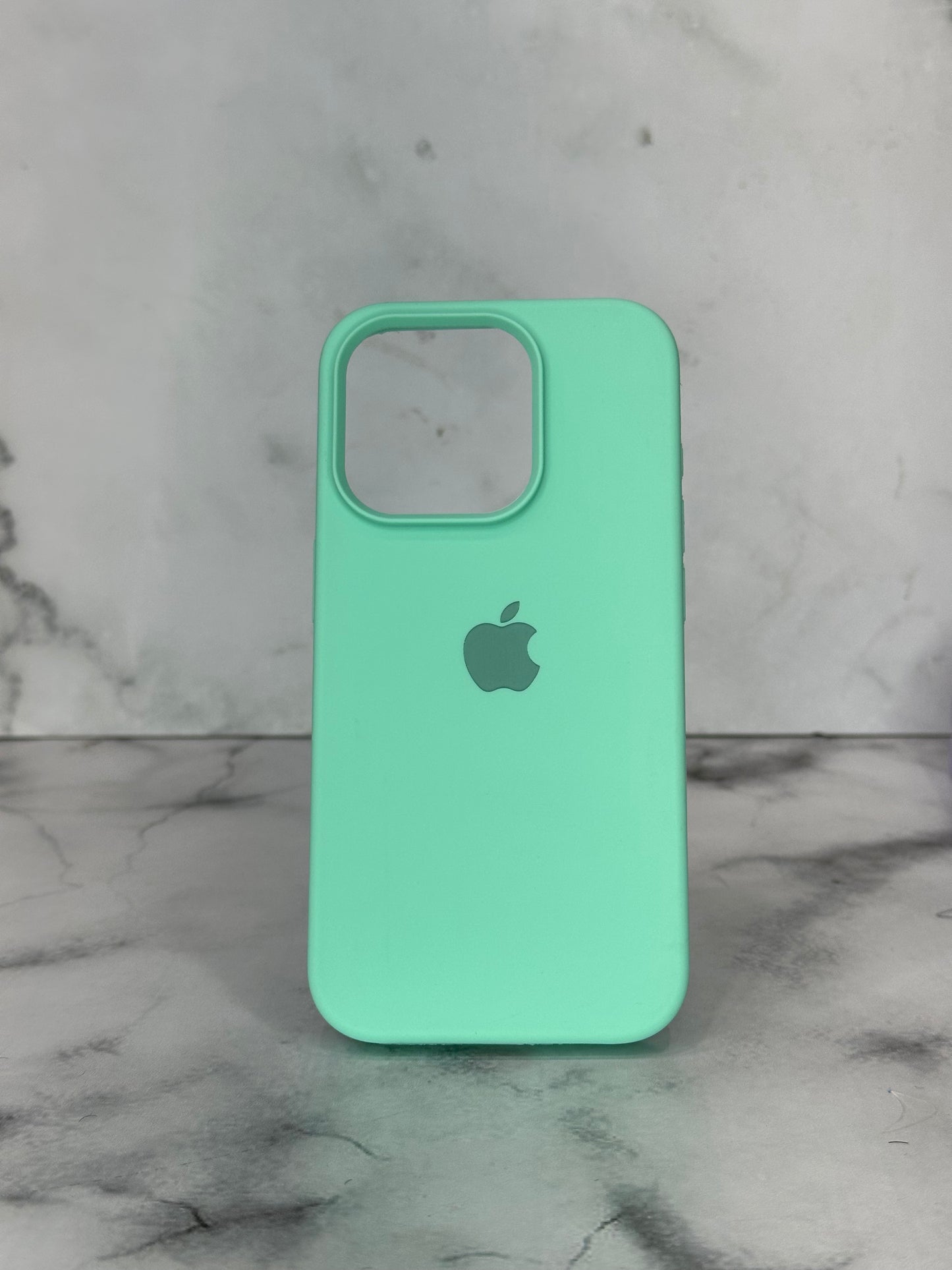 Silicone case turquesa 15 pro