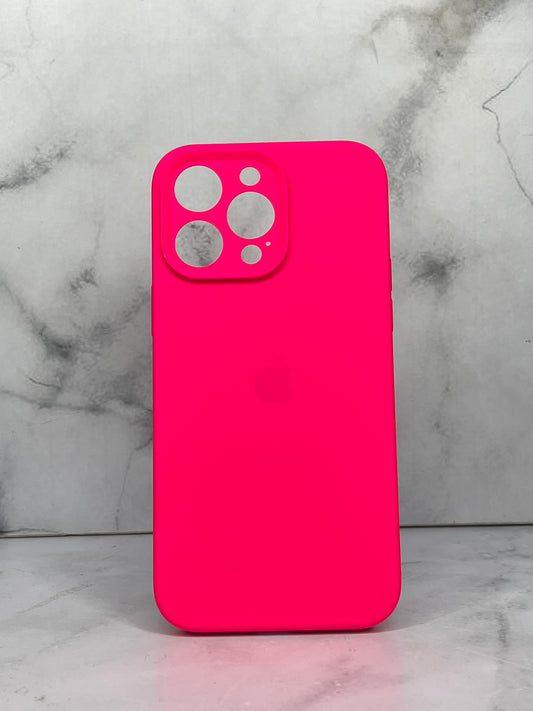 Silicone case fucsia 14 pro Max