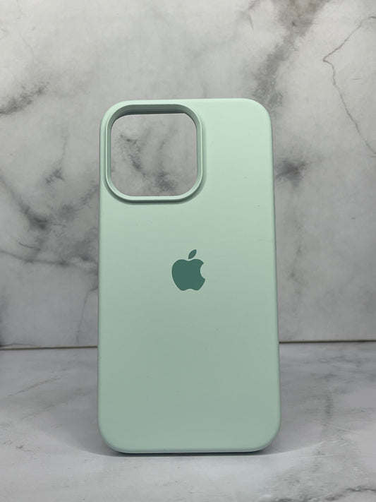 Silicone case turquesa claro 13 pro