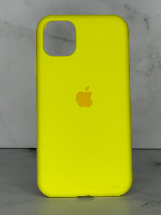 Silicone case amarillo 11