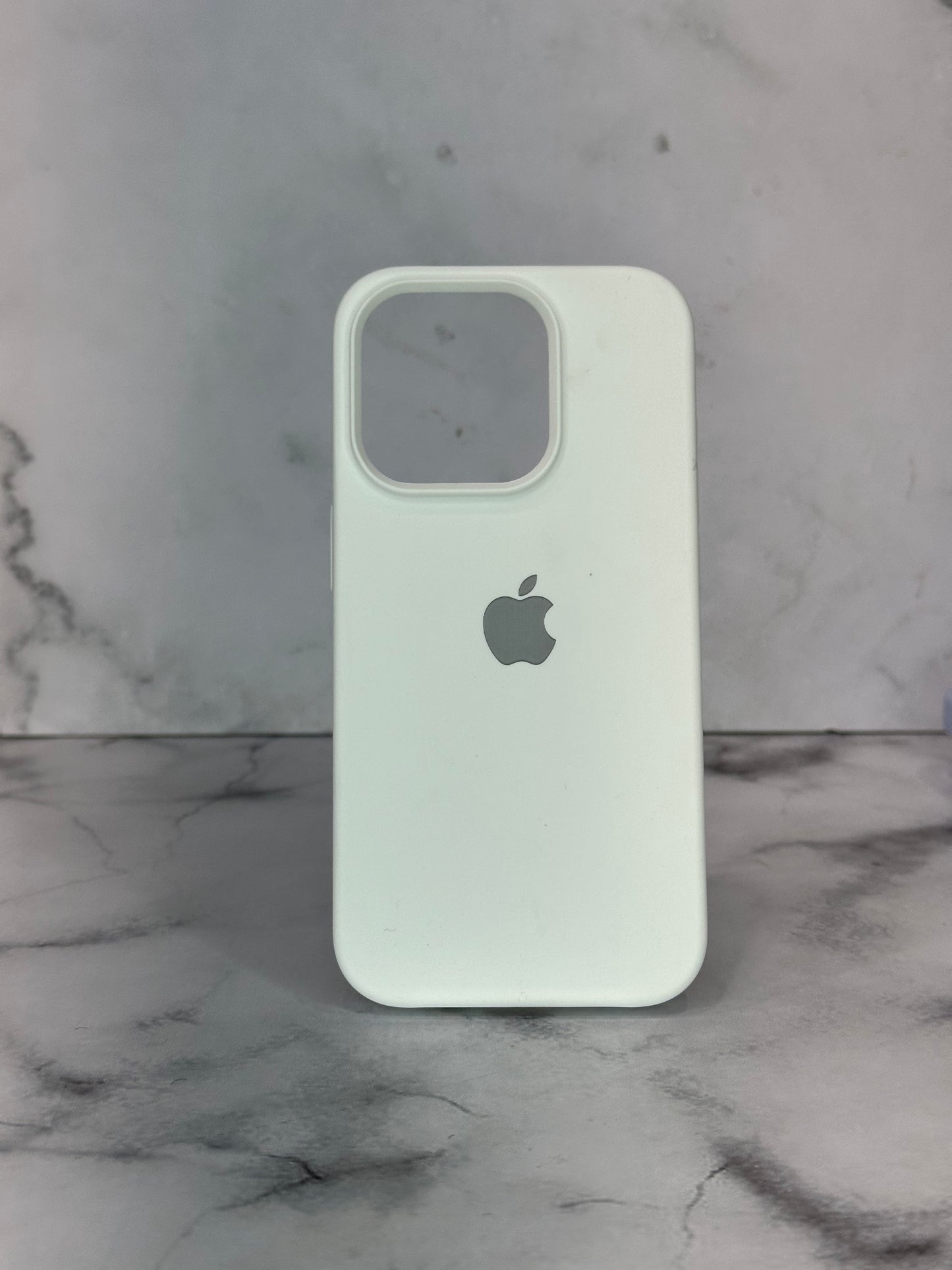 Silicone case blanco 15 pro
