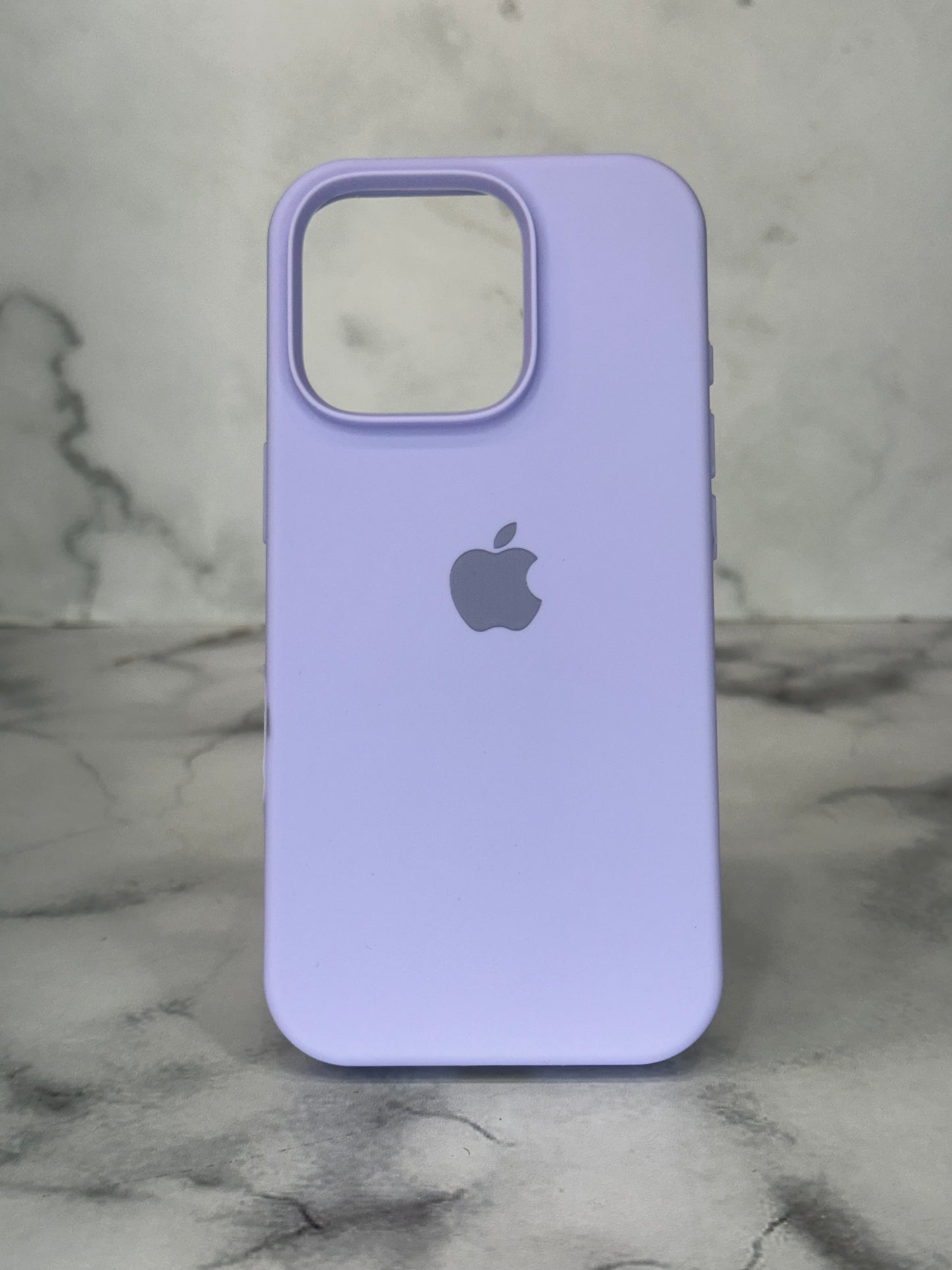 Silicone case lila 16 pro