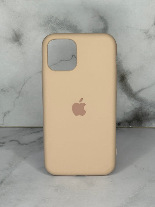Silicone case beige 11 pro