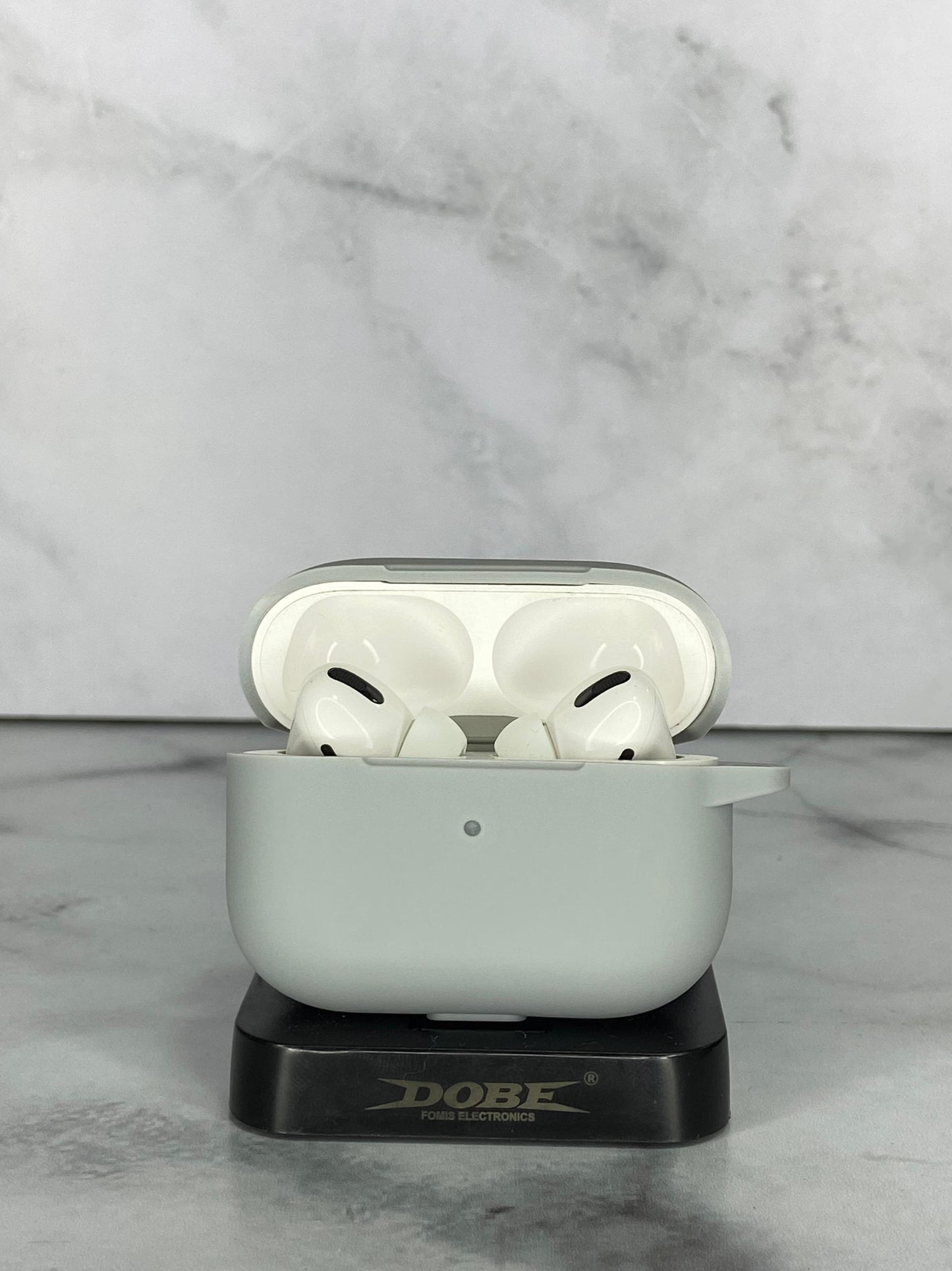 Protector de Airpods (Primera y Segunda Generacion)