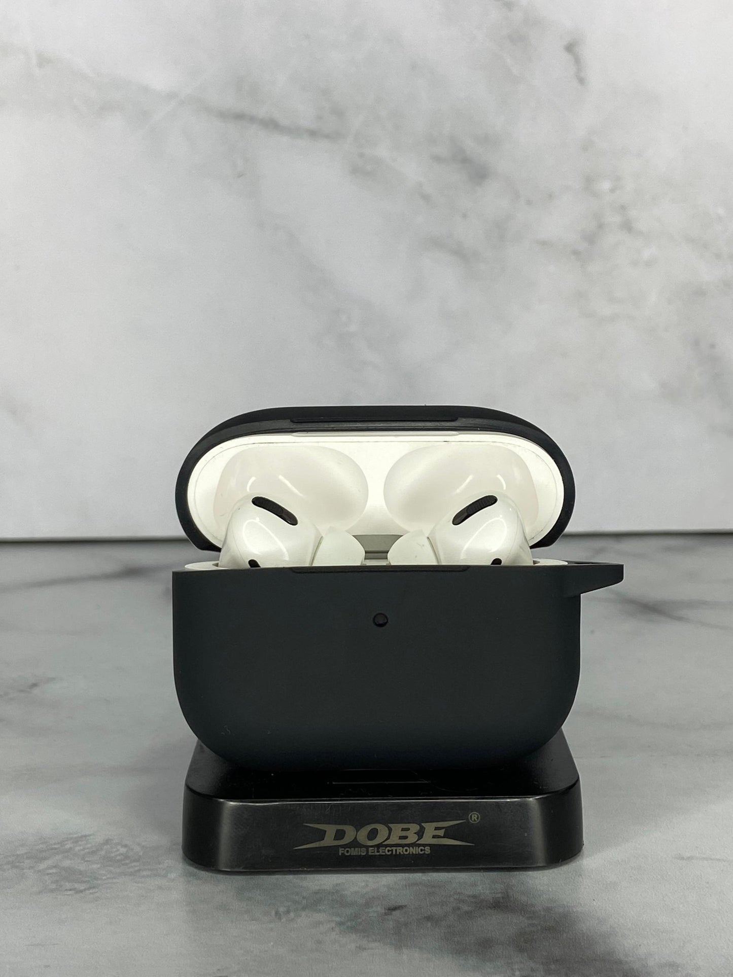 Protector de Airpods (Primera y Segunda Generacion)